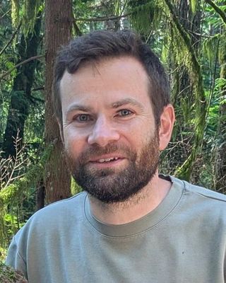 Tom Ash, Registered Therapeutic Counsellor